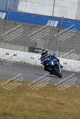 media/Nov-26-2022-Fastrack Riders (Sat) [[b001e85eef]]/Level 2/Session 3 Outside Turn 9/